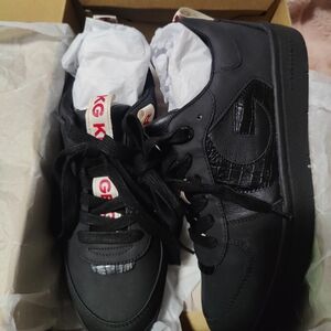 Kurt Gieger Womens Sneakers